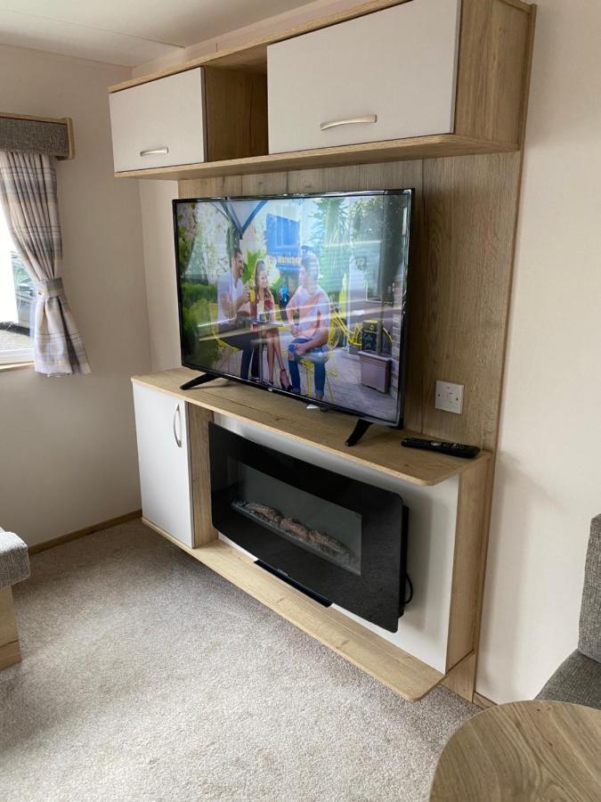 Haggerston Castle 6 Berth Caravan - Riverside 37 Cheswick  Exterior photo