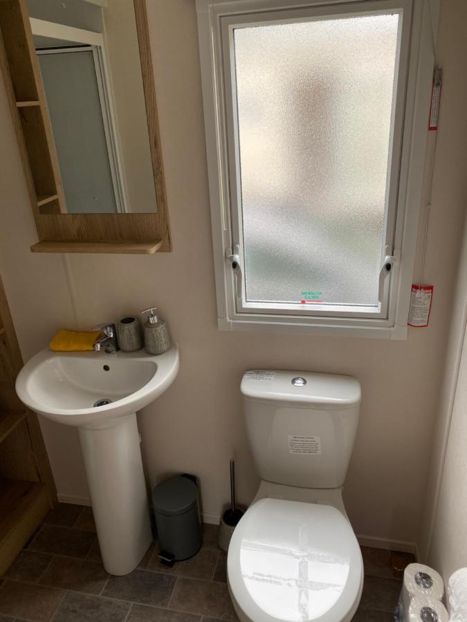 Haggerston Castle 6 Berth Caravan - Riverside 37 Cheswick  Exterior photo